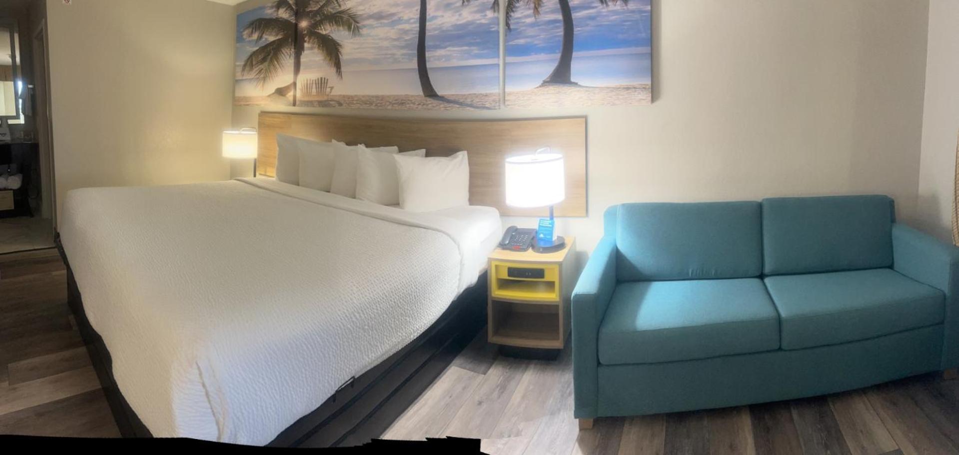 Days Inn By Wyndham Port Charlotte Town Center Eksteriør bilde