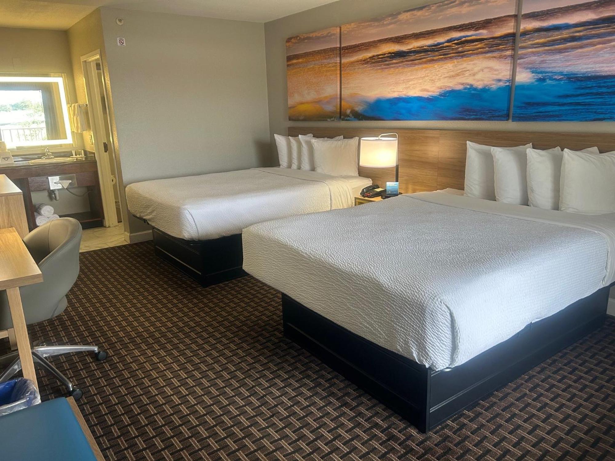 Days Inn By Wyndham Port Charlotte Town Center Eksteriør bilde